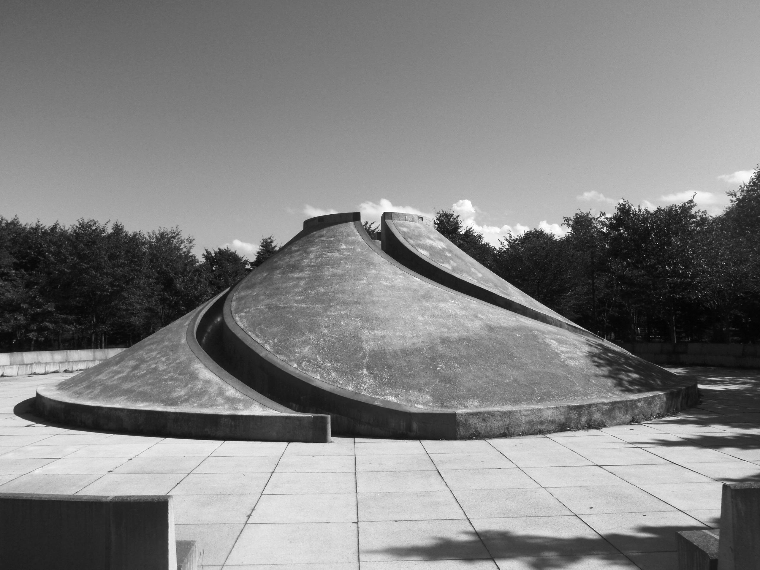 Isamu Noguchi Playscapes DOP